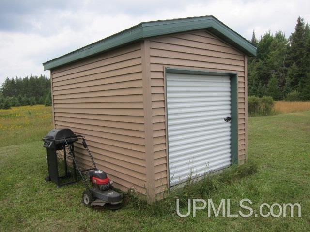 464 Triangle Ranch Road Amasa, MI 49903 - Photo 20 of 29