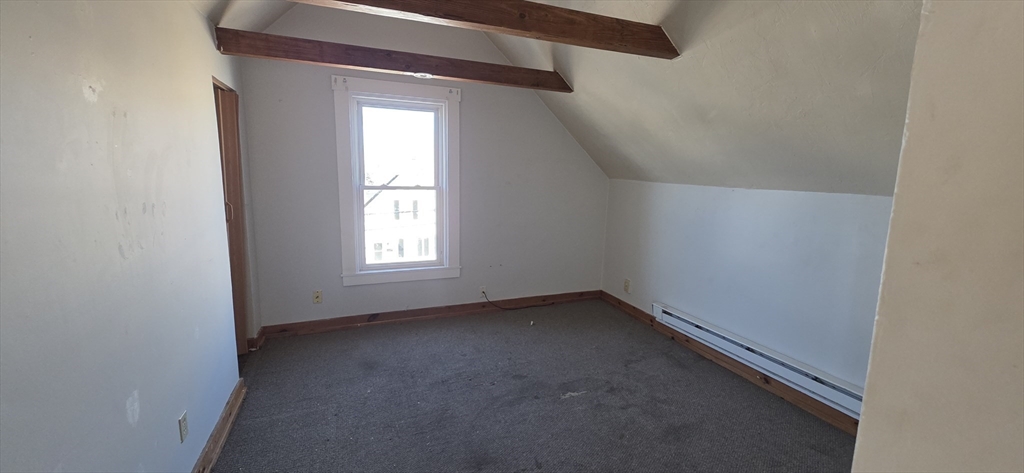 274 Pleasant Street Gardner, MA 01440 - Photo 15 of 20