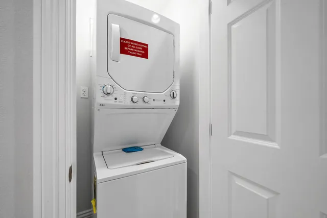 $49,500 | 10 Harbor Boulevard, Unit E408WEEK F, Destin, FL 32541