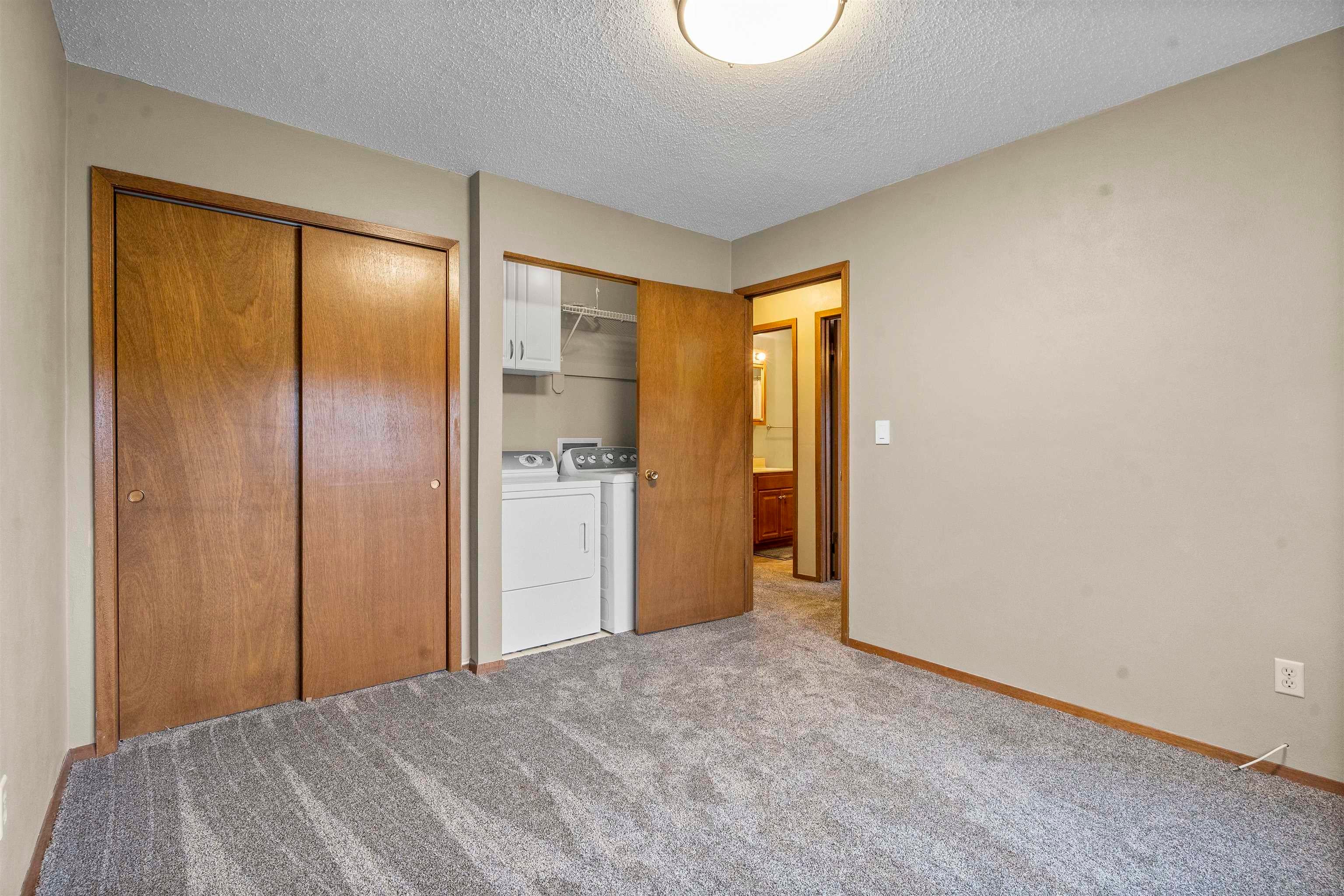 3917 Bradley Road, Unit H Waterloo, IA 50701 - Photo 17 of 17 Gallery Image 17