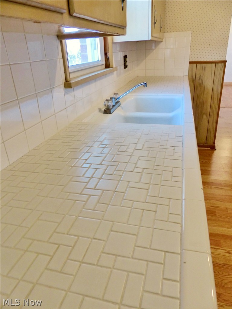 30415 Ridge Road Wickliffe, OH 44092 - Photo 13 of 22 Gallery Image 13