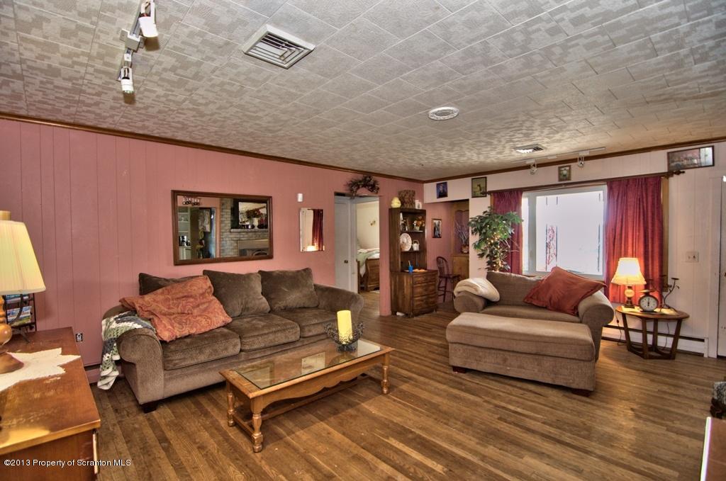 130 Northup Road Dalton, PA 18414 - Photo 16 of 26 Gallery Image 16
