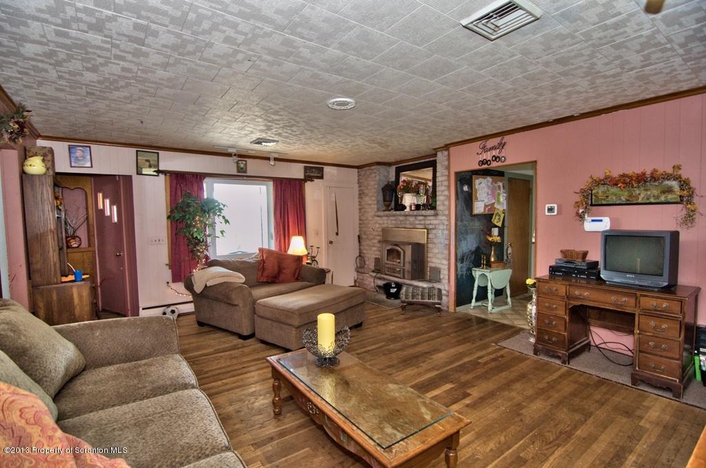 130 Northup Road Dalton, PA 18414 - Photo 17 of 26 Gallery Image 17