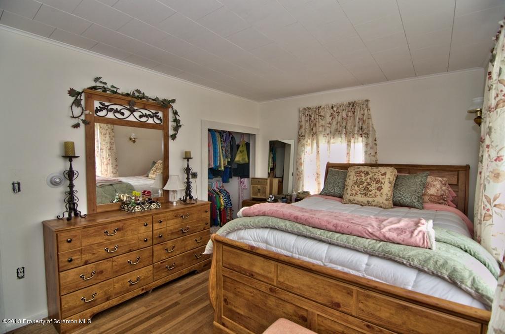 130 Northup Road Dalton, PA 18414 - Photo 20 of 26 Gallery Image 20