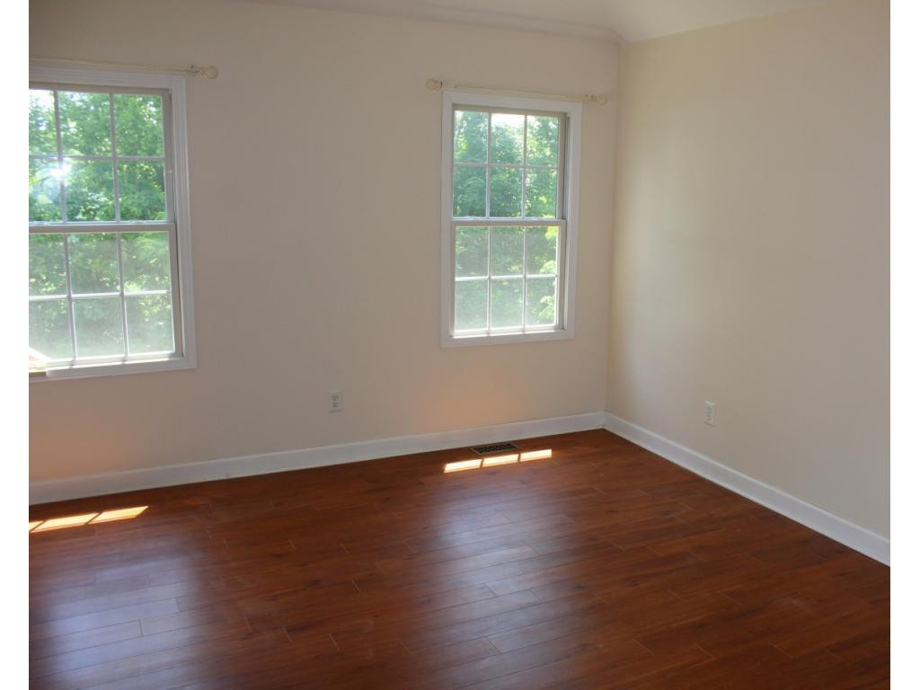 394 Free Hill Road Gray, TN 37615 - Photo 11 of 35 Master Bedroom
