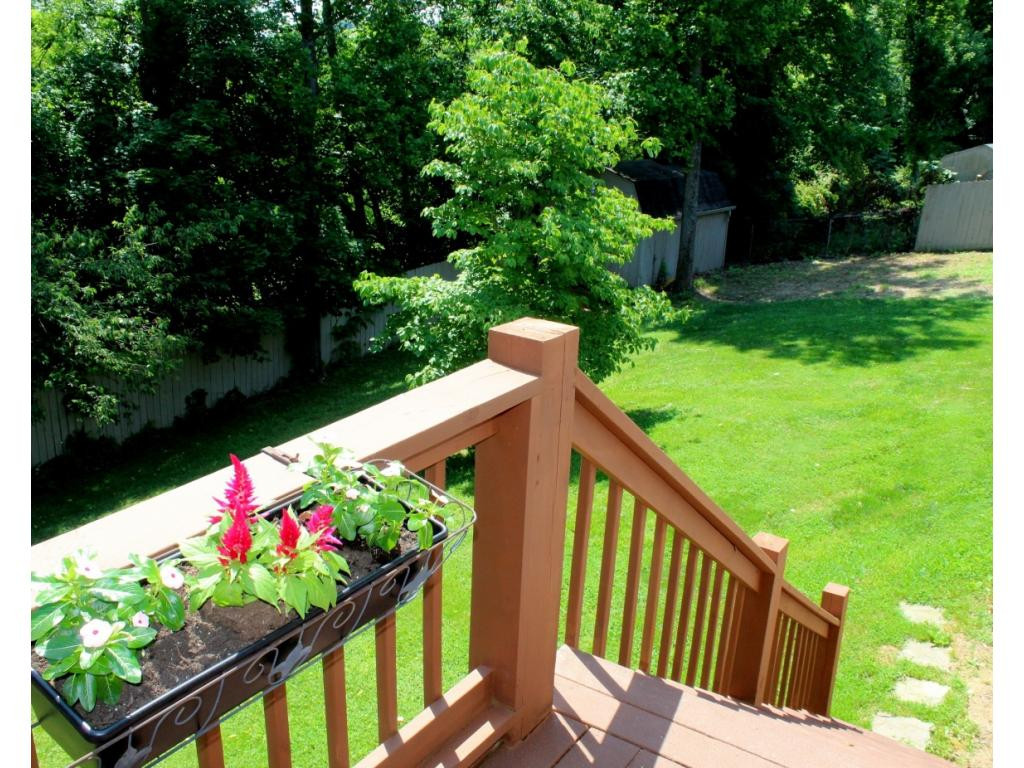 394 Free Hill Road Gray, TN 37615 - Photo 23 of 35 Upper Deck