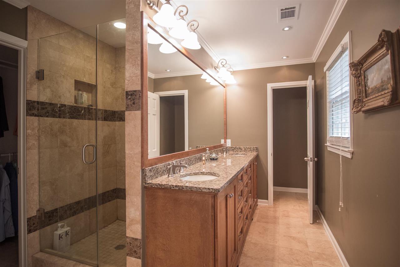 265 South Perkins Road Memphis, TN 38117 - Photo 13 of 24