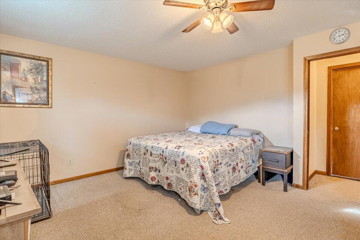 149 Greenbriar Road Sweetwater, TN 37874 - Photo 19 of 32 19-Primary Bedroom