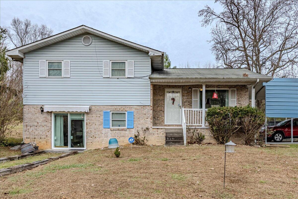 149 Greenbriar Road Sweetwater, TN 37874 - Photo 3 of 32 03-Exterior Front