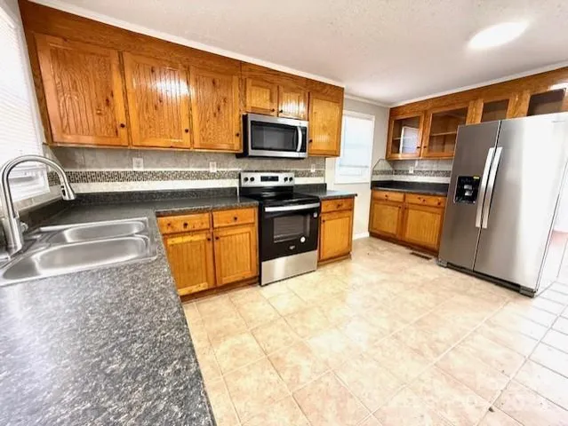 $99,900 | 1404 Linwood Road, Gastonia, NC 28052