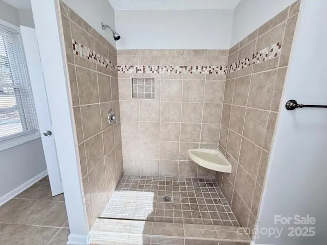 $99,900 | 1404 Linwood Road, Gastonia, NC 28052