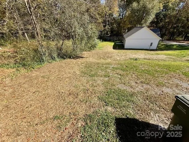 $99,900 | 1404 Linwood Road, Gastonia, NC 28052