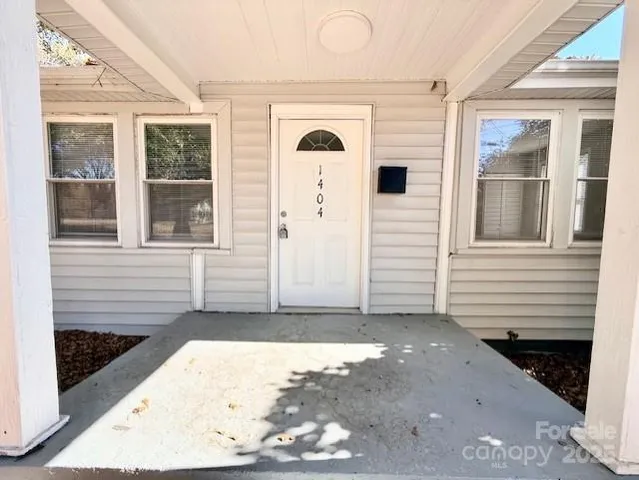 $99,900 | 1404 Linwood Road, Gastonia, NC 28052