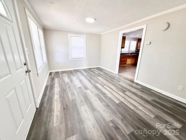 $99,900 | 1404 Linwood Road, Gastonia, NC 28052