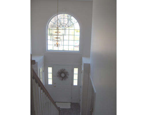 17 Winifreds Way Rutland, MA 01543 - Photo 16 of 21 Gallery Image 16