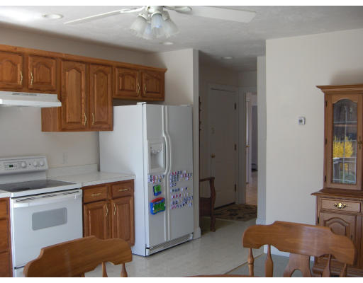 17 Winifreds Way Rutland, MA 01543 - Photo 18 of 21 Gallery Image 18
