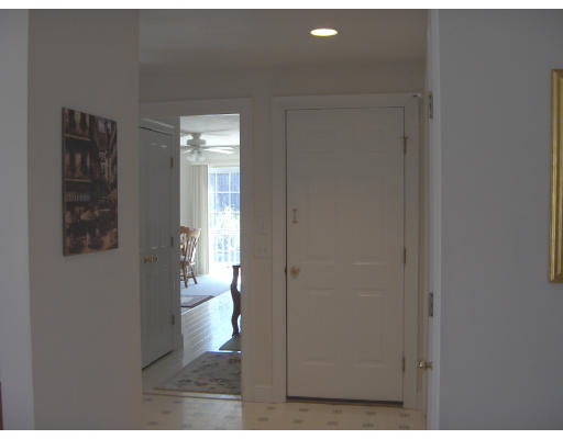 17 Winifreds Way Rutland, MA 01543 - Photo 19 of 21 Gallery Image 19