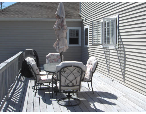 17 Winifreds Way Rutland, MA 01543 - Photo 20 of 21 Gallery Image 20