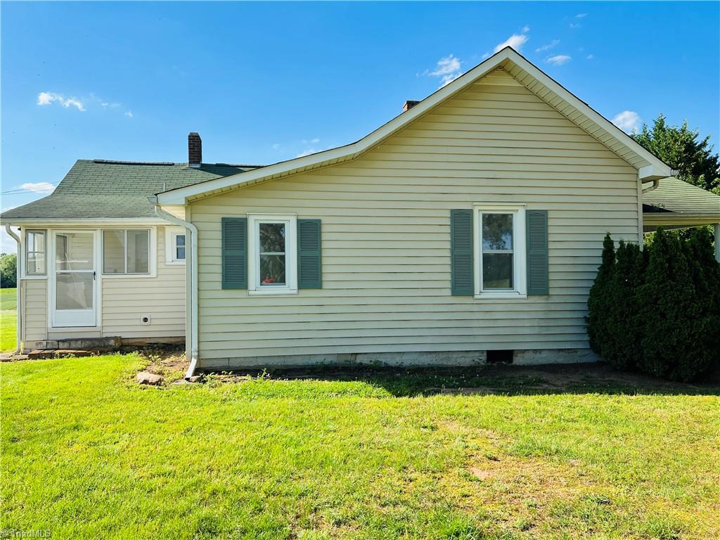 120 Stanley Mill Road Elkin, NC 28621 - Photo 5 of 23 Gallery Image 5