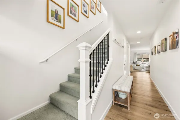 $549,950 | 10501 190th Street East, Puyallup, WA 98374