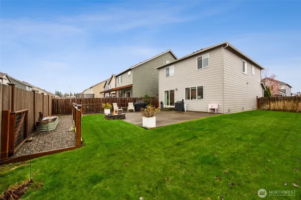 $549,950 | 10501 190th Street East, Puyallup, WA 98374