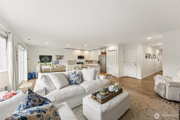 $549,950 | 10501 190th Street East, Puyallup, WA 98374