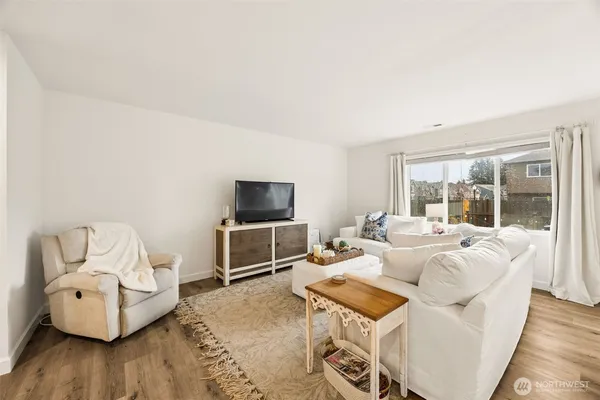 $549,950 | 10501 190th Street East, Puyallup, WA 98374