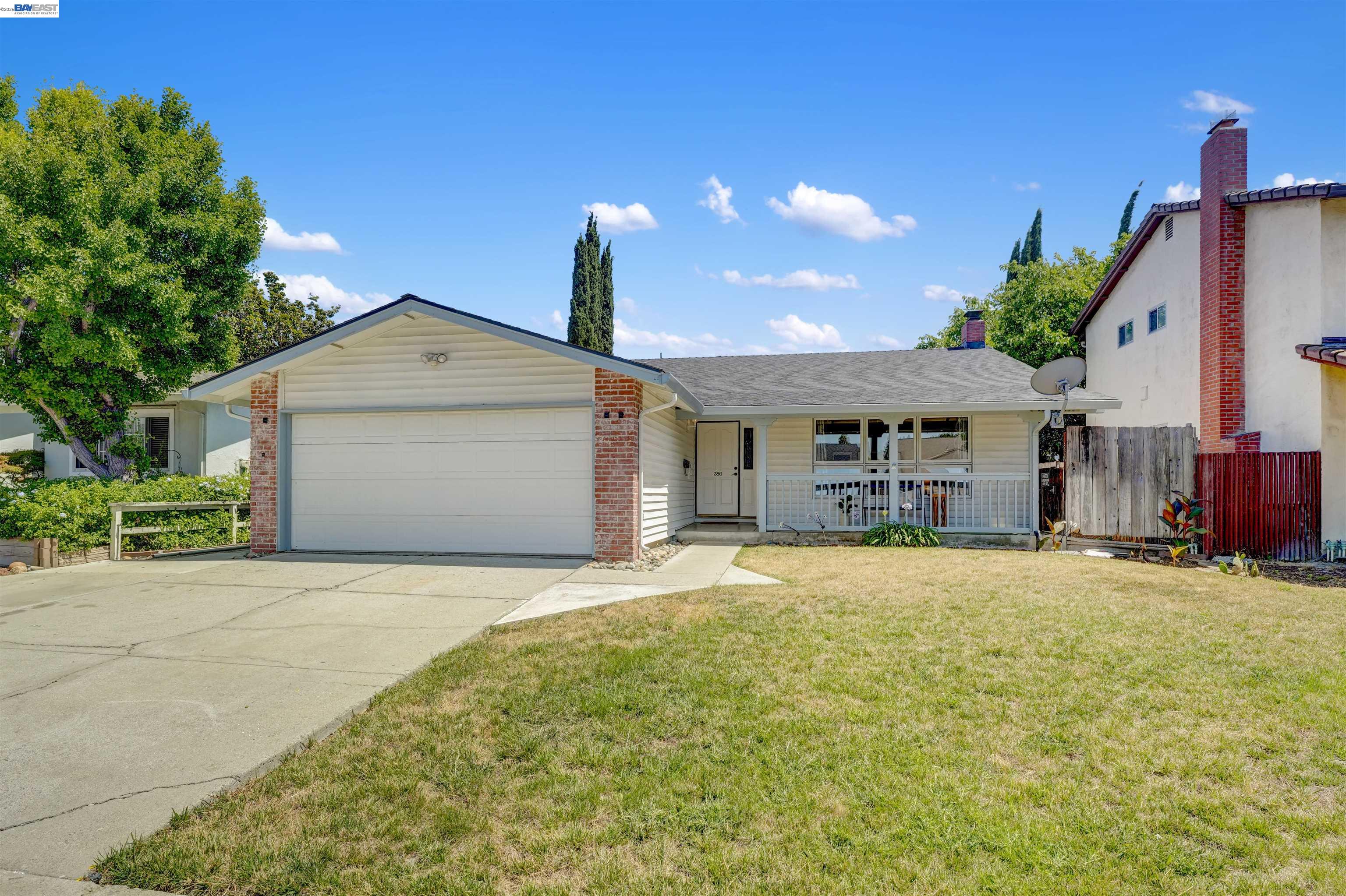 380 Springpark Circle San Jose, CA 95136 - Photo 2 of 50