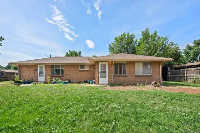 $284,000 | 4787 Carr Street, Wheat Ridge, CO 80033