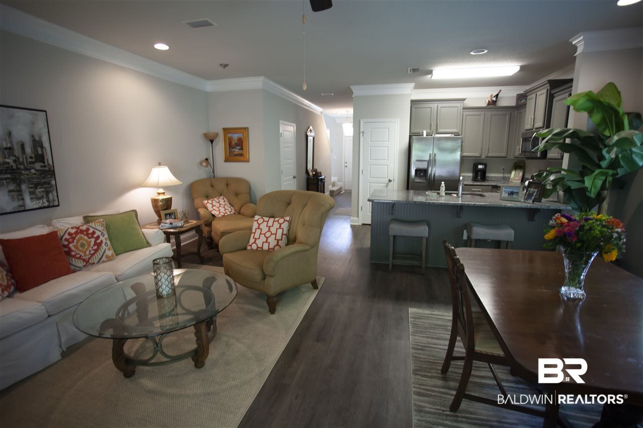 25806-27 Pollard Road Daphne, AL 36526 - Photo 6 of 20 1st Floor Living Area