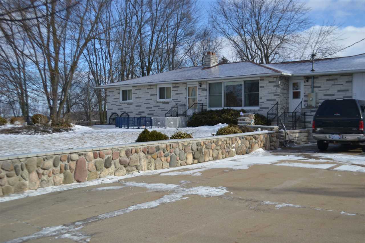 1929 11 Mile Road Auburn, MI 48611 - Photo 1 of 22 Gallery Image 1
