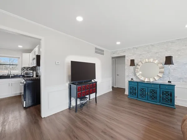 $135,000 | 314 Seminole Street, Park Forest, IL 60466