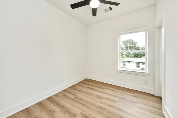 $469,900 | 934 South Lane, Unit AB, Houston, TX 77088