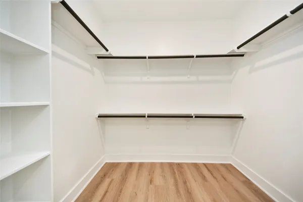 $469,900 | 934 South Lane, Unit AB, Houston, TX 77088