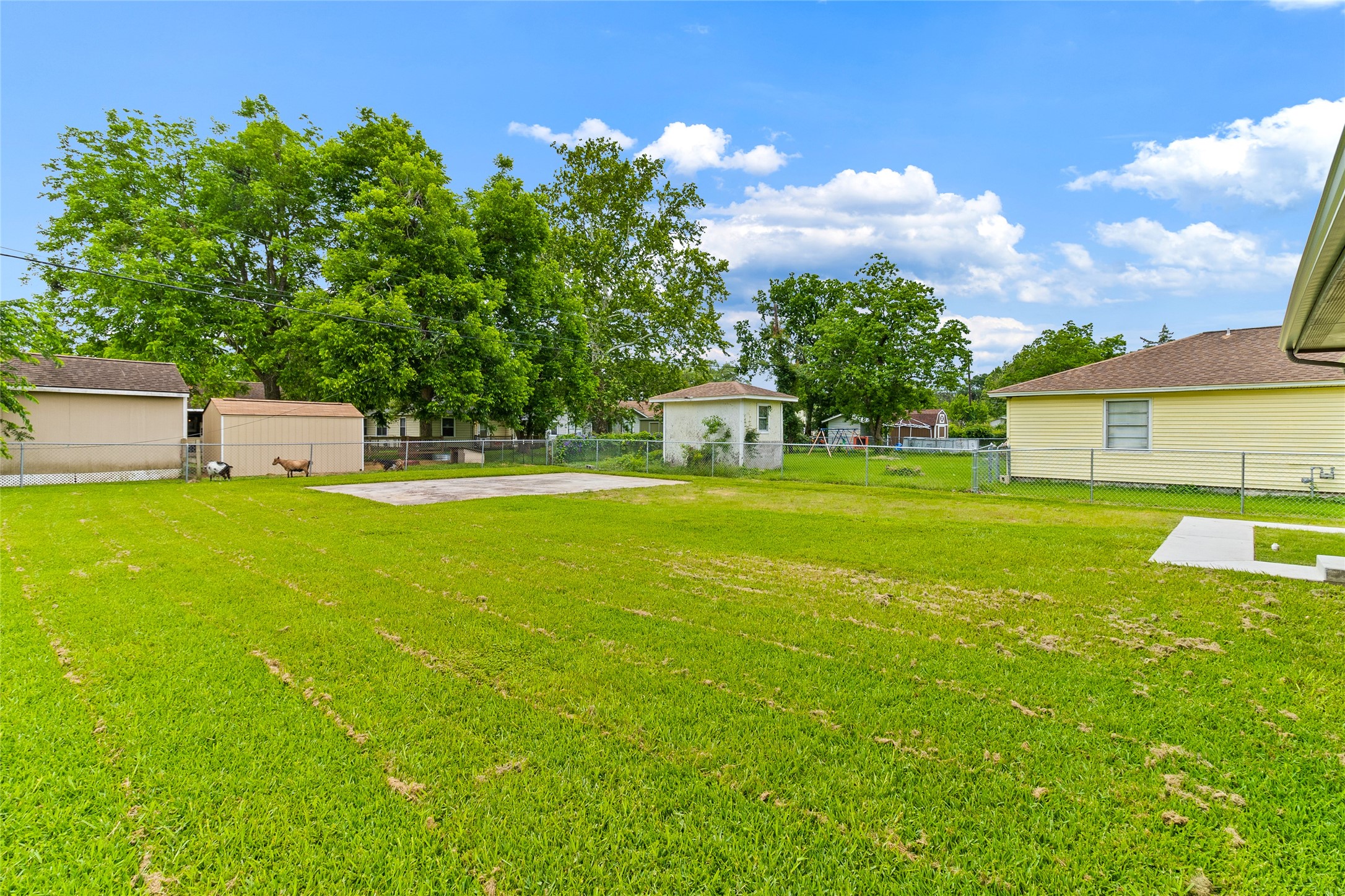 1108 Nottingham Drive Angleton, TX 77515 - Photo 19 of 23 a view of a house with a big yard