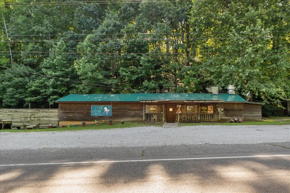 3865 Clydeton Road Waverly, TN 37185 - Photo 49 of 57