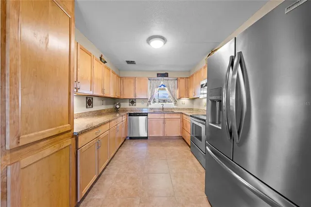 $435,000 | 6130 Lake Lizzie Drive, St. Cloud, FL 34771