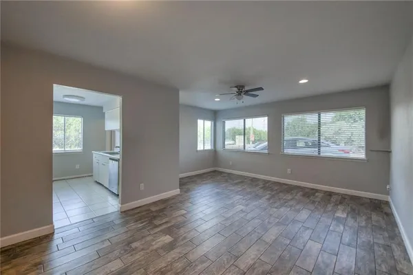 $1,100 | 5801 Thunderbird Street, Unit B20, Lago Vista, TX 78645