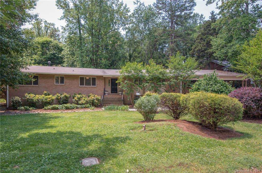 6824 Ronda Avenue Charlotte, NC 28211 - Photo 2 of 24