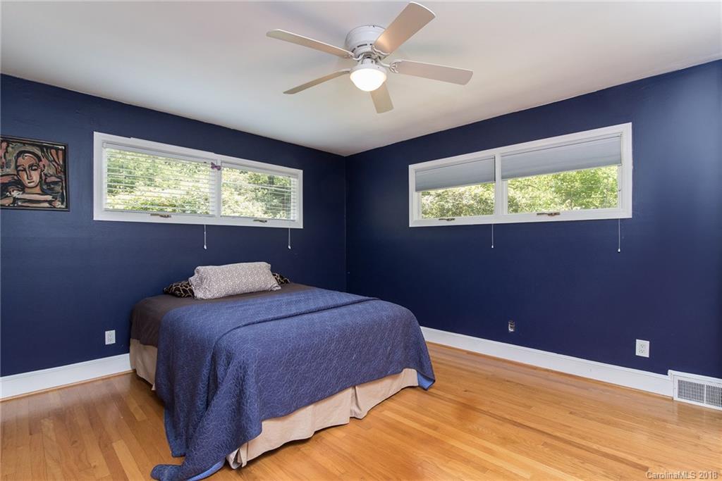 6824 Ronda Avenue Charlotte, NC 28211 - Photo 14 of 24