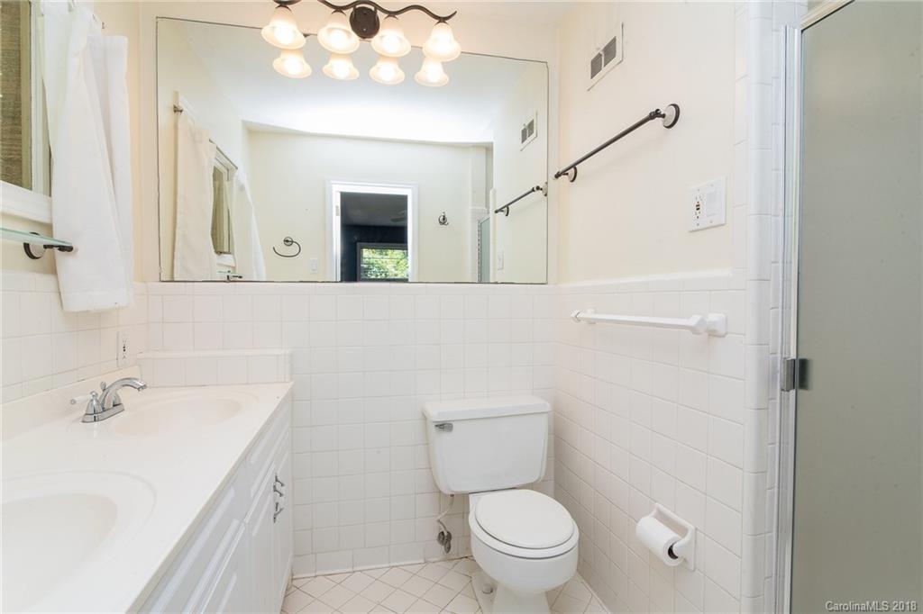 6824 Ronda Avenue Charlotte, NC 28211 - Photo 15 of 24