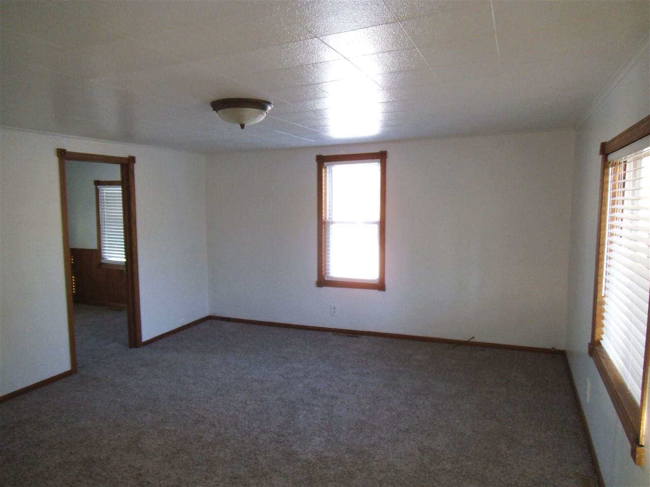 3153 North Huron Road Pinconning, MI 48650 - Photo 7 of 16