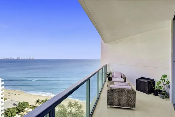 $7,000 | 3101 South Ocean Drive, Unit 2005 (AVAILABLE JUNE 18 ), Hollywood, FL 33019