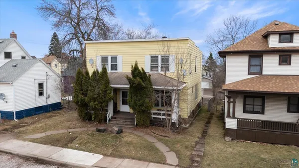 $300,000 | 630-632 North 59th Avenue West, Duluth, MN 55807