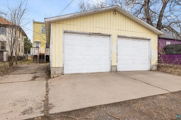 $300,000 | 630-632 North 59th Avenue West, Duluth, MN 55807
