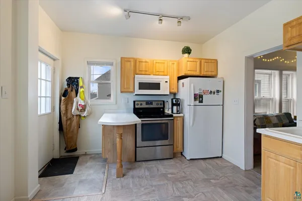 $300,000 | 630-632 North 59th Avenue West, Duluth, MN 55807
