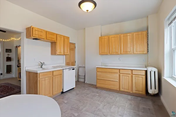 $300,000 | 630-632 North 59th Avenue West, Duluth, MN 55807