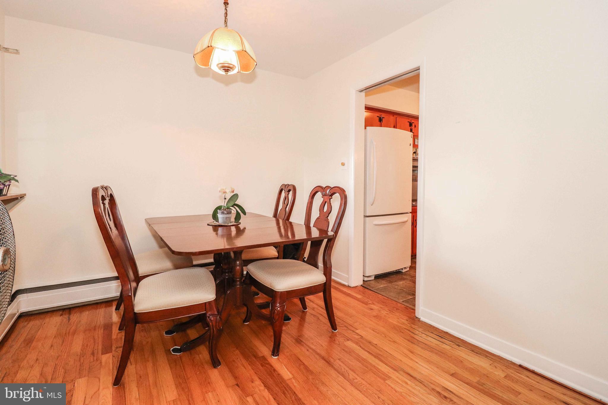 25 Burd Road Pennington, NJ 08534 - Photo 5 of 15 Dining Room