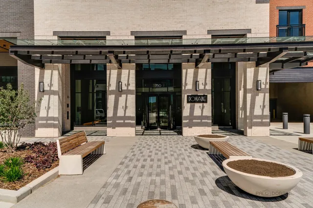 $2,276 | 750 Hawthorn Row, Unit 1159, Vernon Hills, IL 60061