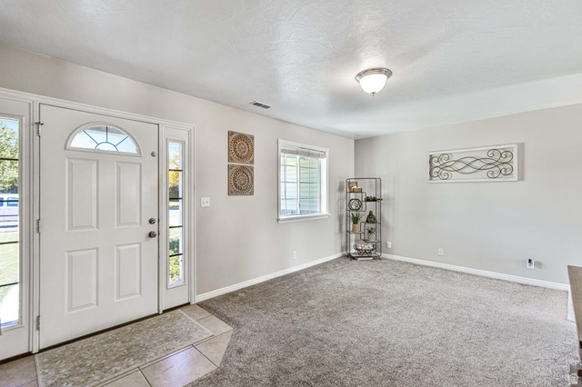 827 West 2730th Street South Logan, UT 84321 - Photo 8 of 32